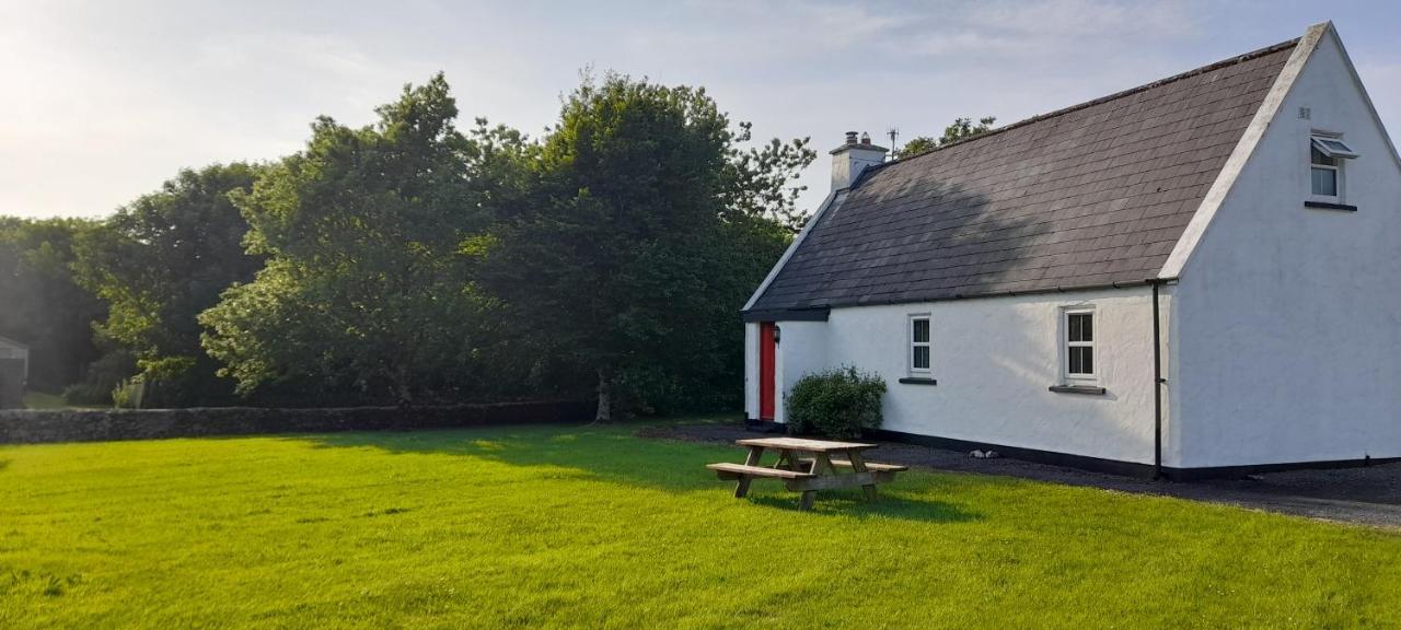 Louisburgh Cottages Exteriér fotografie